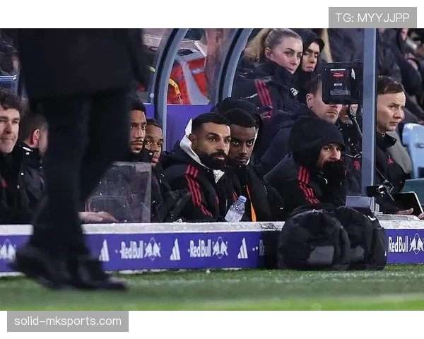 萨拉赫2025赛季火力全开,创个人新高强势扛起进攻核心大旗 萨拉赫2025赛季火力全开,创个人新高强势扛起进攻核心大旗